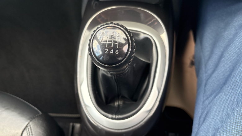 Nissan Juke 1.2 DiG-T Tekna 5dr Petrol Hatchback